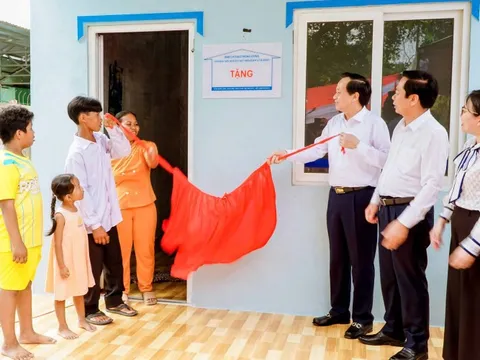 ‘Thần tốc’ hơn nữa xóa nhà tạm, nhà dột nát - Bài 1: Quyết liệt tháo gỡ vướng mắc