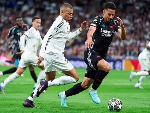 Sau khi loại Real Madrid, Arsenal có nguy cơ mất ngôi sao vào chính tay đối thủ
