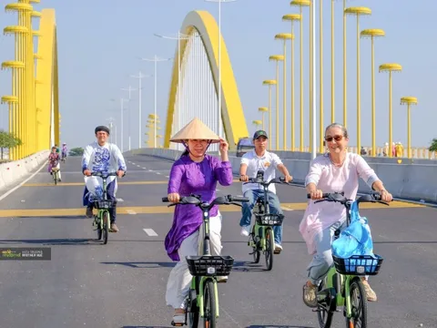 Huế tiên phong phát triển du lịch di sản xanh và thành phố xe đạp