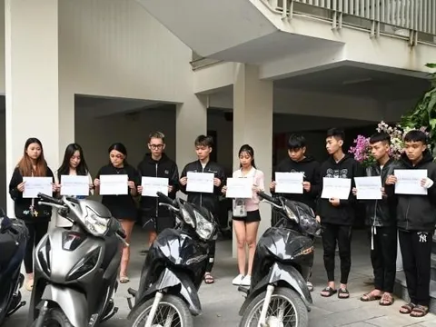 Hôm nay, xét xử nhóm “quái xế” đua xe, đâm tử vong cô gái dừng đèn đỏ