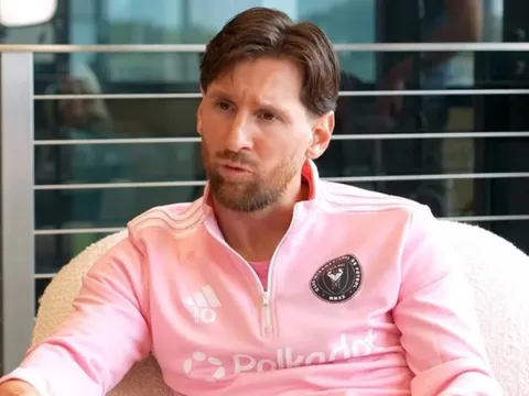 Messi phớt lờ Ronaldo khi nêu tên 5 cầu thủ trẻ em bắt chước nhiều nhất