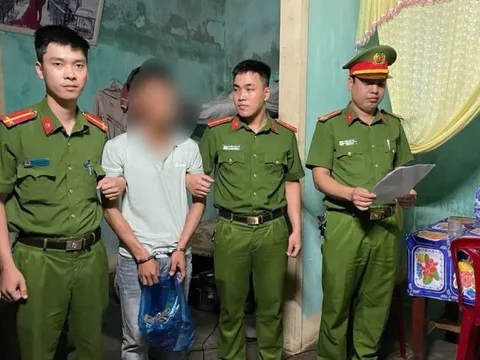 Bắt đối tượng vào bệnh viện “chôm” tài sản của nhiều người