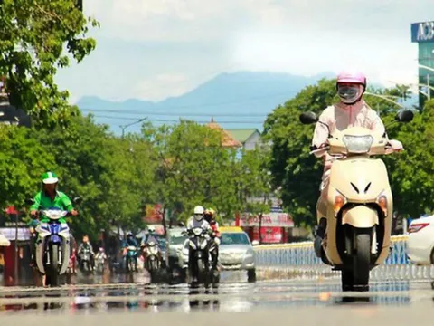 Dự báo thời tiết ngày 23/4: Đón không khí lạnh "lạ thường", miền Bắc mưa dông liên tiếp