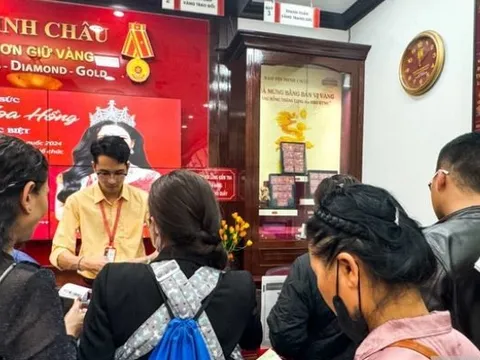 Giá vàng liên tục tăng, làm cách nào để "hạ nhiệt"?