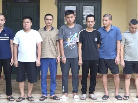 Bắt tạm giam 11 đối tượng trong đường dây cá độ bóng đá 300 tỷ đồng