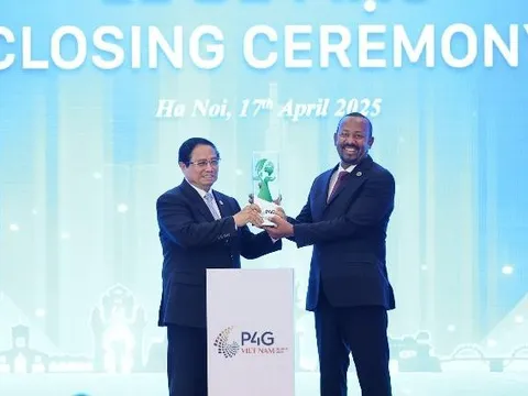 Thông qua Tuyên bố Hà Nội về chuyển đổi xanh bền vững, lấy con người làm trung tâm