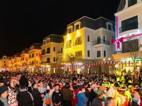“Sống chất, đầu tư phất” tại Asia Vibe - Tâm điểm lễ hội của thành phố biên mậu