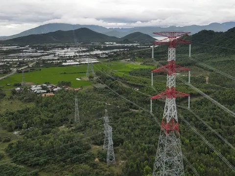 Nhanh chóng khắc phục sự cố đường dây 500kV Vĩnh Tân- Tân Uyên