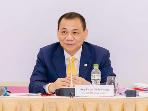 Chủ tịch Vingroup Phạm Nhật Vượng: Nên chọn VIC hay chọn vàng thì chọn VIC là đúng