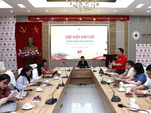 Lan tỏa yêu thương trong Tháng Nhân đạo 2025