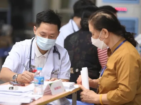 Từ 1/7, 12 trường hợp này không được BHYT thanh toán dù khám chữa bệnh đúng tuyến