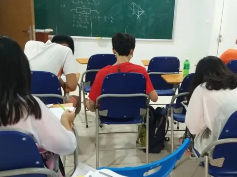 Sở GD&ĐT Hà Nội yêu cầu xác minh thông tin giáo viên dạy thêm trái quy định
