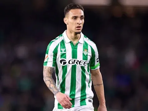 Man Utd không cho Real Betis tiếp tục mượn Antony