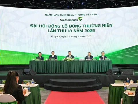 ĐHĐCĐ Vietcombank: Thông qua tăng vốn điều lệ lên gần 89.000 tỷ đồng, bầu bổ sung thành viên HĐQT