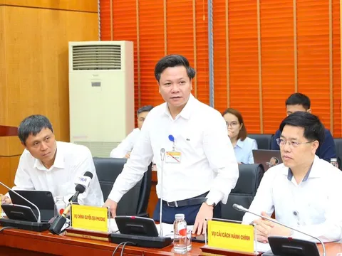 Chưa có chủ trương kết thúc hoạt động của cán bộ không chuyên trách thôn, tổ dân phố