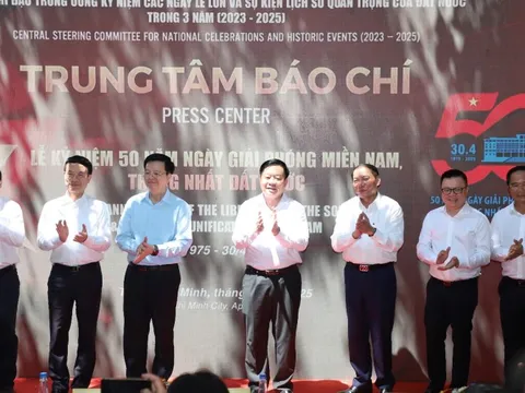 Khai trương Trung tâm Báo chí tuyên truyền các hoạt động kỷ niệm 50 năm thống nhất đất nước