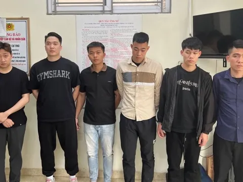 Khởi tố 9 đối tượng bán "thần dược" hỗ trợ sinh lý và đại tràng giả