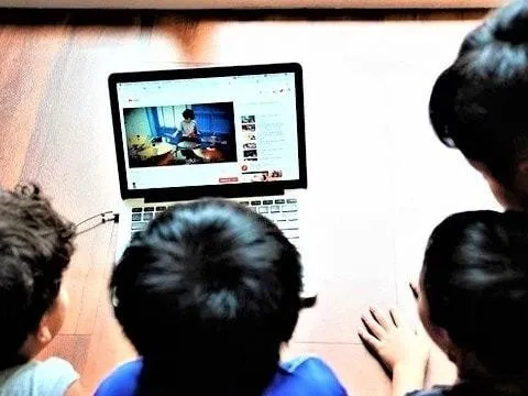 Truyền thông cần tăng cường bảo vệ bí mật đời sống riêng tư của trẻ em