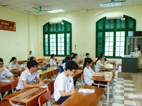Tốt nghiệp THPT 2025: Thí sinh tiếp tục "chuộng" thi môn Khoa học xã hội