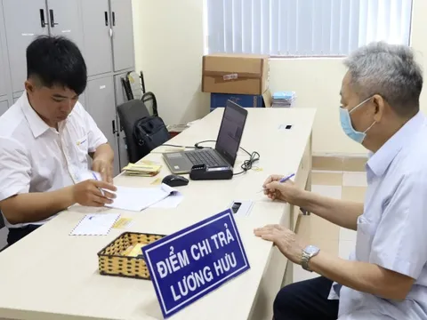 Hoàn thành chi trả lương hưu và trợ cấp BHXH hằng tháng cho 3,41 triệu người