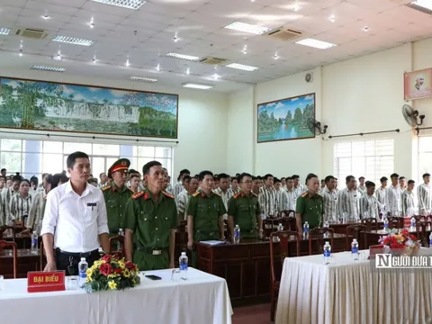 Tấm thẻ căn cước công dân, khởi đầu mới cho người được đặc xá