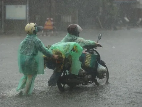 Vừa xuất hiện nắng nóng, miền Bắc lại sắp đón mưa to "lạ thường"
