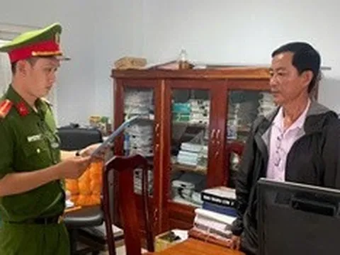Khởi tố 3 bị can lợi dụng chức vụ, quyền hạn trong khi thi hành công vụ