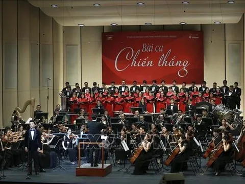 Chương trình nghệ thuật 'Bài ca chiến thắng': Bản hùng ca về lòng yêu nước