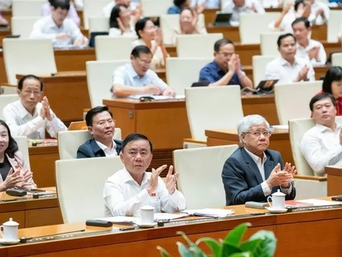 100% đại biểu Quốc hội tán thành sửa đổi, bổ sung một số điều của Hiến pháp