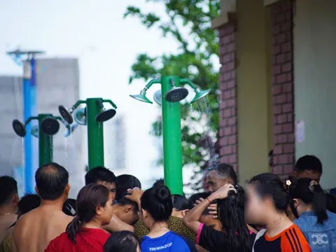 Phản ánh bất cập ở biển Cửa Lò: Du khách bức xúc, Tp.Vinh lý giải
