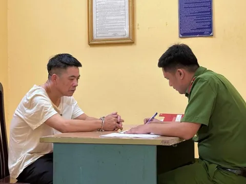 Hà Nội: Loạt cán bộ xã nhận hối lộ để người dân xây dựng trên đất ruộng