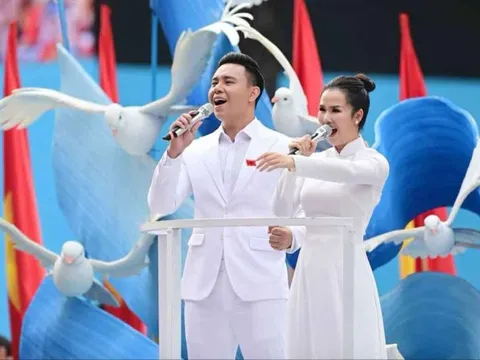 Cuộc sống viên mãn bên doanh nhân Ấn Độ của nữ ca sĩ Võ Hạ Trâm