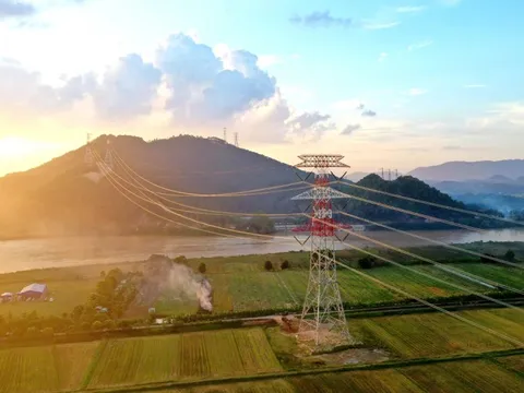 Giữ nhịp tăng trưởng, không thể thiếu nguồn điện ổn định