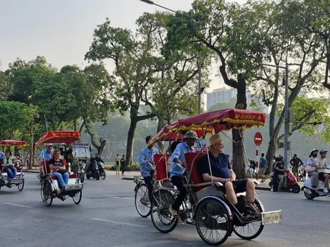 Khách quốc tế đến Việt Nam trong 4 tháng đầu năm đạt 7,67 triệu lượt