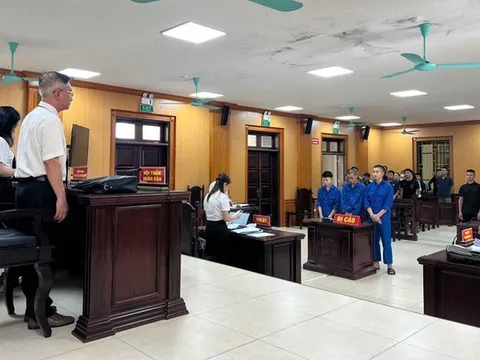 Hơn 16 năm tù cho 3 thanh niên mua bán trái phép chất ma tuý