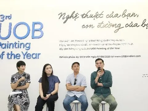 Bệ phóng cho mỹ thuật Việt