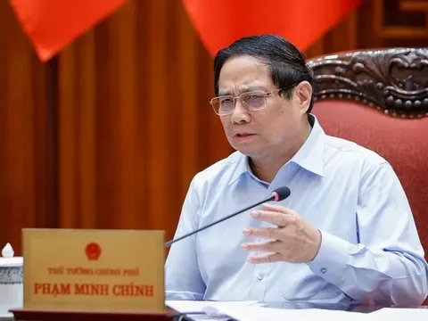 Thủ tướng đề nghị rà soát các chính sách về quyền sở hữu tài sản, quyền tự do kinh doanh
