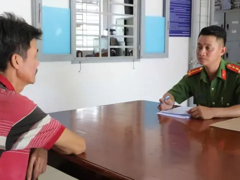 Công an Tây Ninh làm việc với người đàn ông gọi điện quấy rối, xúc phạm cán bộ