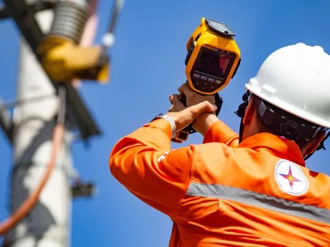 Giá điện tăng 4,8% từ ngày 10/5