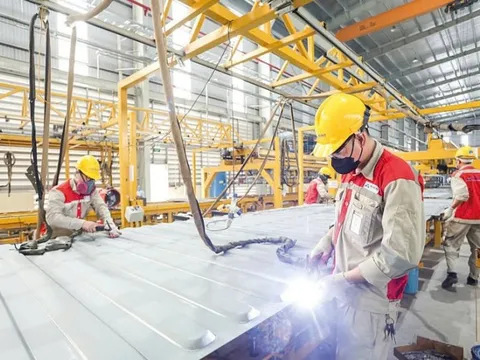Tạo "cú hích, đòn bẩy, điểm tựa" cho khu vực kinh tế tư nhân
