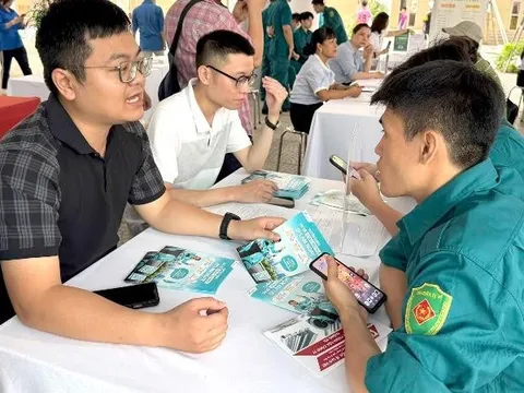 Gần 1.700 chỉ tiêu tuyển dụng tại phiên giao dịch việc làm quận Ba Đình