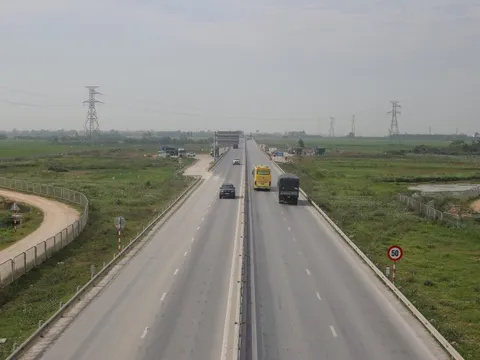 Đẩy nhanh GPMB dự án trạm dừng nghỉ 340 tỷ đồng trên cao tốc qua Nghệ An