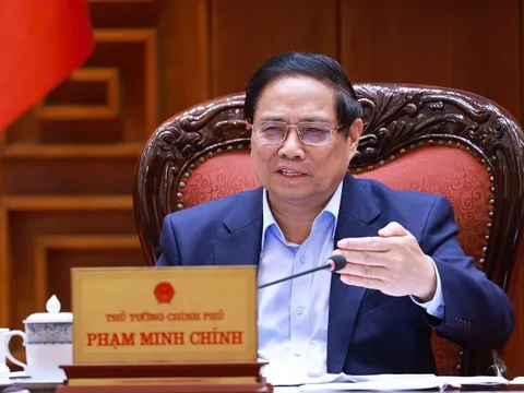 Thủ tướng: Trình Nghị quyết của Quốc hội về Trung tâm tài chính quốc tế ngay tại kỳ họp này