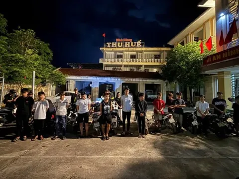 Xử lý 50 trường hợp vi phạm giao thông tại trung tâm du lịch của Quảng Bình