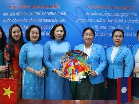 Tăng cường mối quan hệ hữu nghị truyền thống, hợp tác toàn diện giữa Phụ nữ thủ đô Việt Nam - Lào
