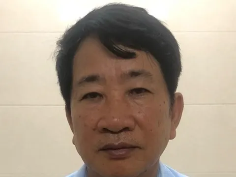 Kế toán công ty dược "bắt tay" Giám đốc BHXH tỉnh Bắc Giang đưa-nhận hối lộ