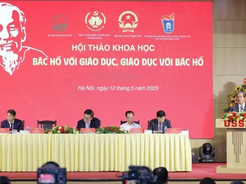 Chủ tịch Hồ Chí Minh - Nhà giáo dục vĩ đại