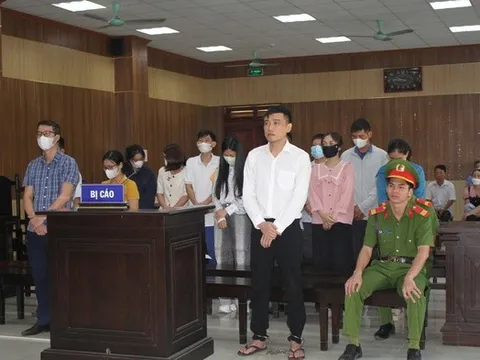Giám đốc văn phòng đăng ký đất đai và 43 thuộc cấp ở Thanh Hóa lĩnh án