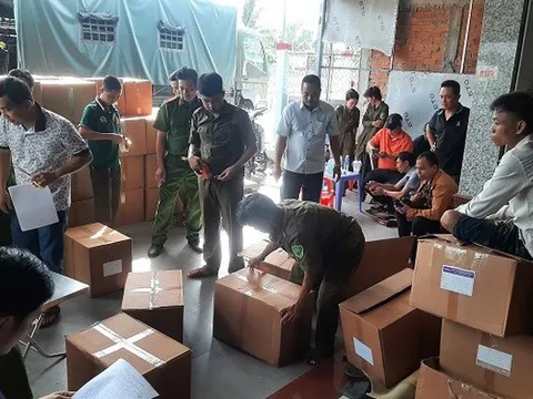 Phát hiện kho hàng gần 8 tấn thực phẩm chức năng không rõ nguồn gốc