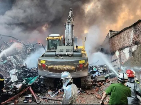 Kịp thời khống chế đám cháy tại phường Tây Mỗ, quận Nam Từ Liêm